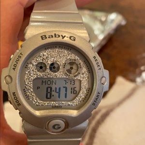 G Shock Baby G- silver good condition!